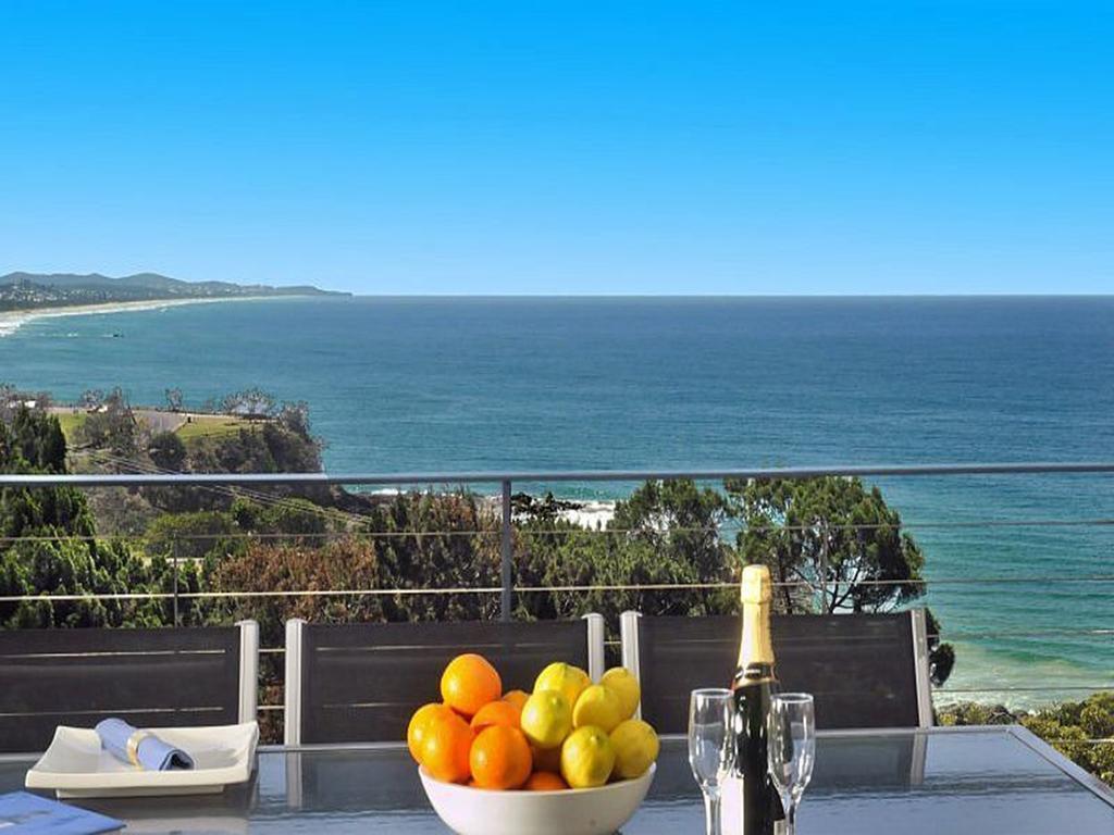 Aparthotel The Point Coolum Coolum Beach Exterior foto